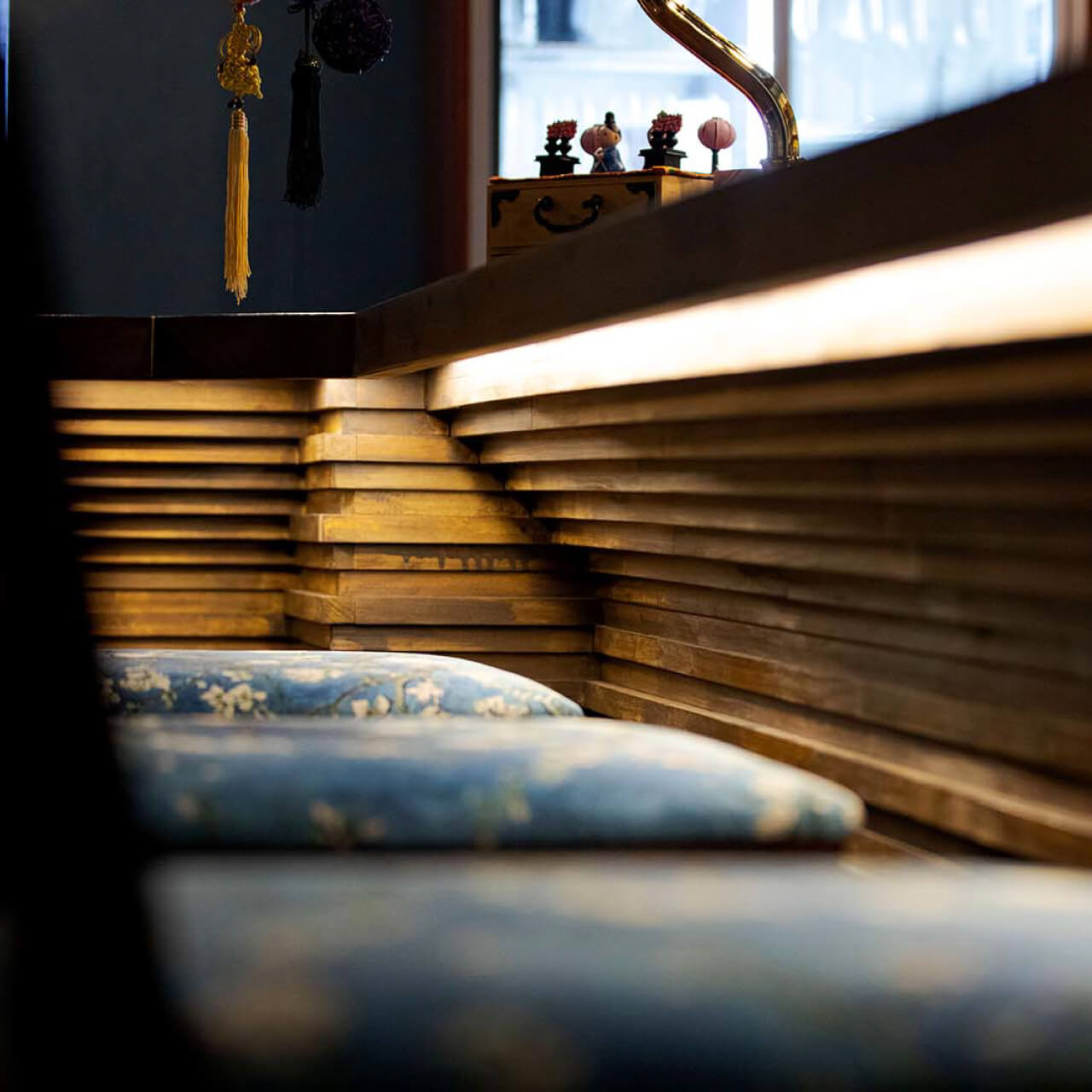 つくば市研究学園から徒歩2分の新感覚ニューハーフバー「とんちんかん 離れ」