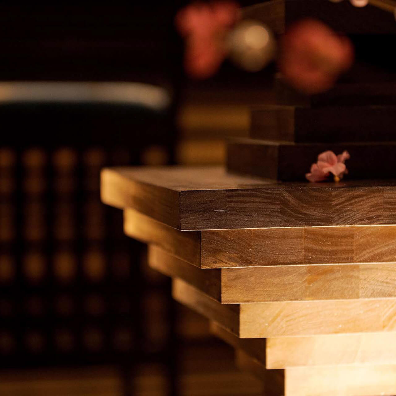 つくば市研究学園から徒歩2分の新感覚ニューハーフバー「とんちんかん 離れ」